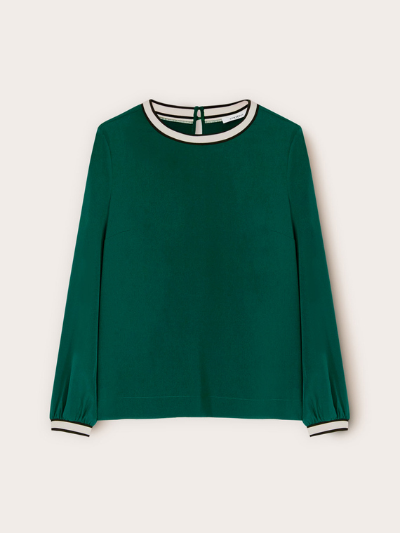 Bluse mit kontrastierenden Kanten