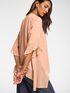 Camiseta com bordas de georgette image number 3