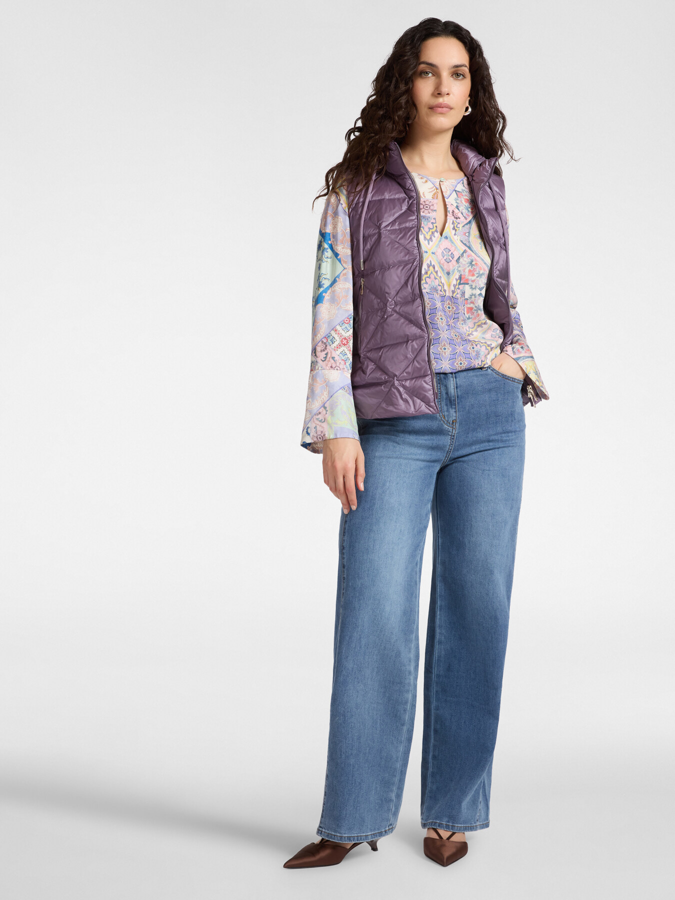 Plum&iacute;fero ligero sin mangas image number 2