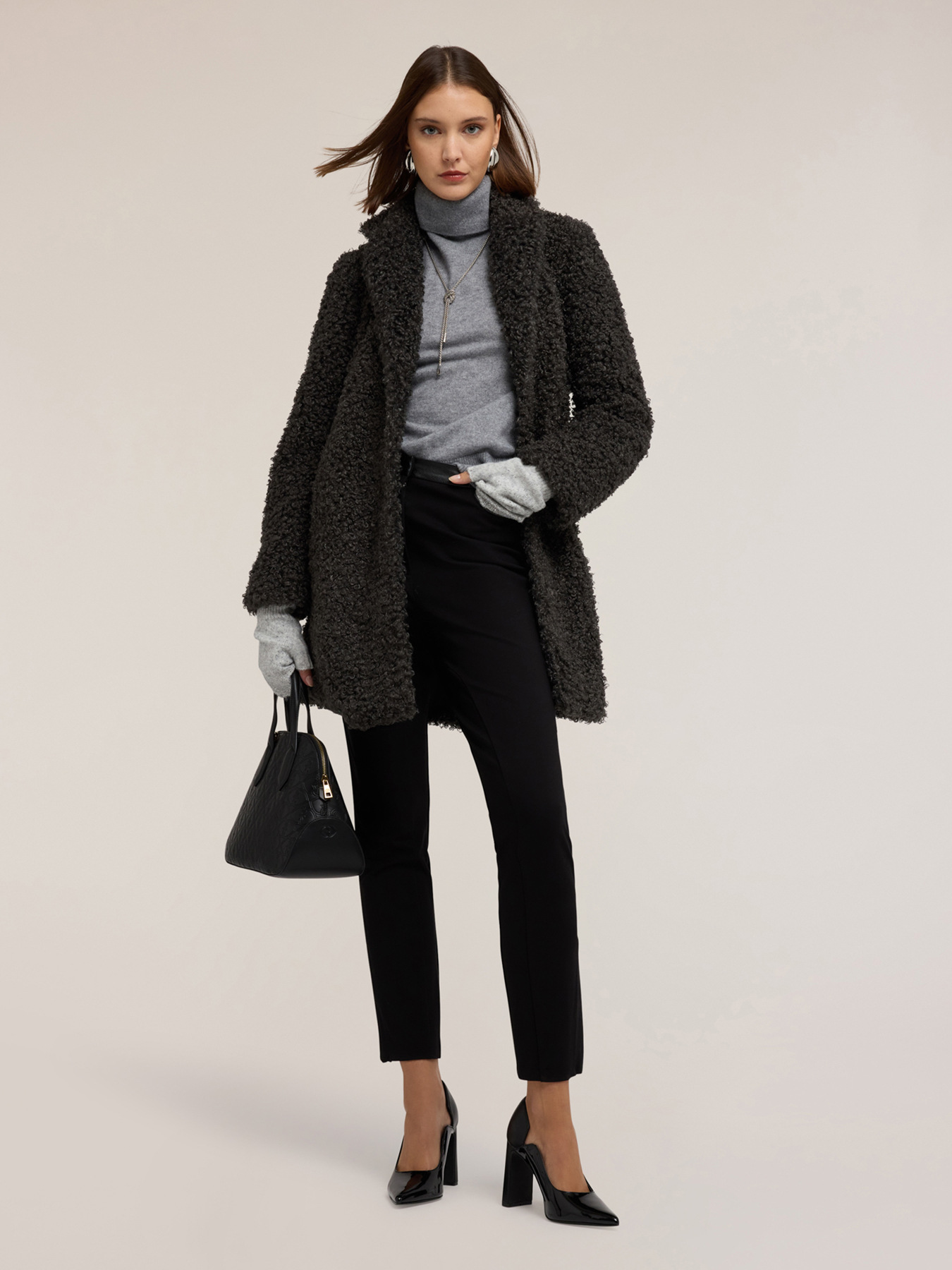 Oversized boucl&eacute; wool coat image number 0