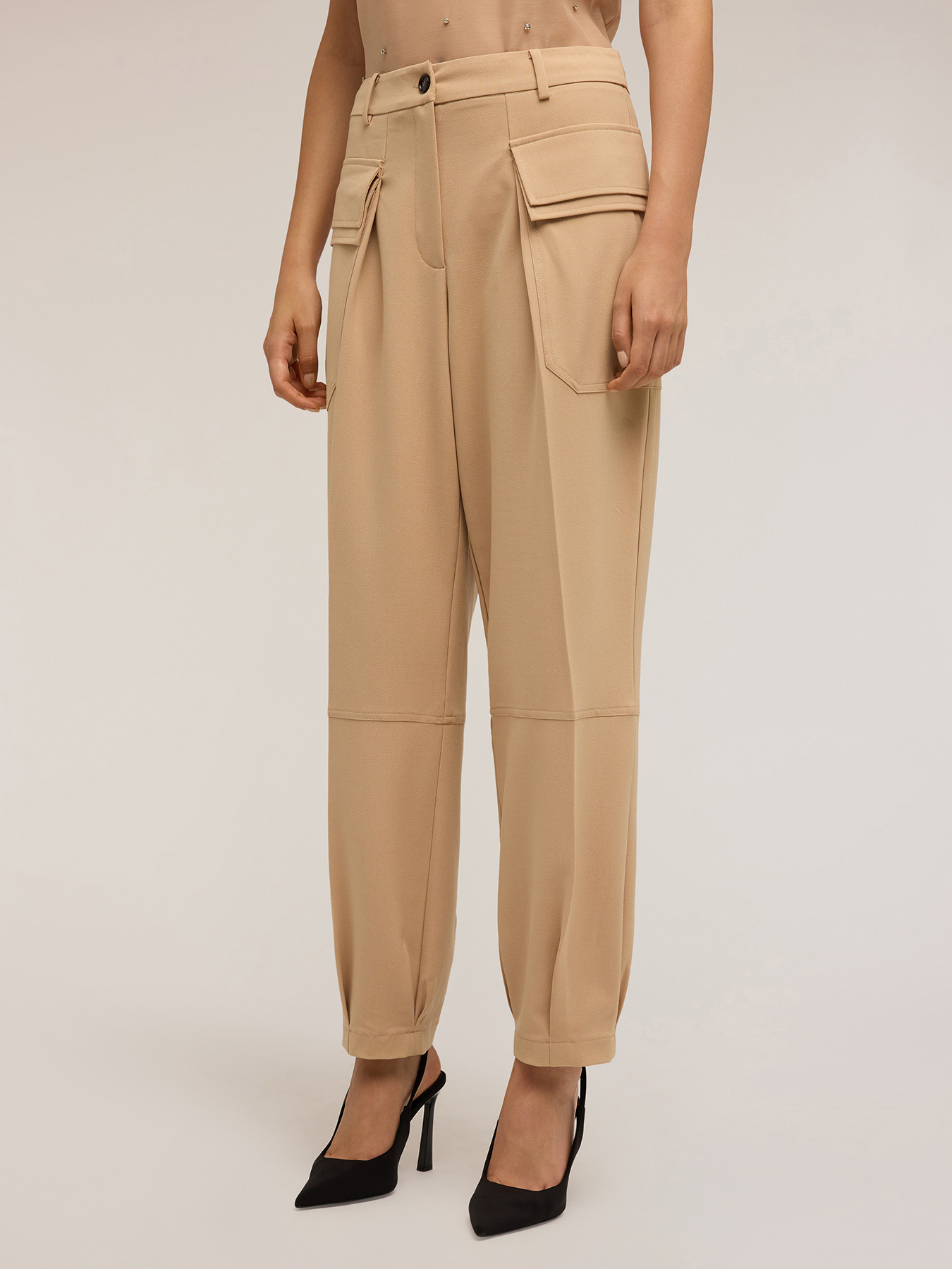 Fluid fabric cargo pants image number 3