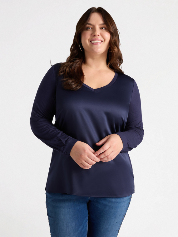 Dual fabric T-shirt with v-neck