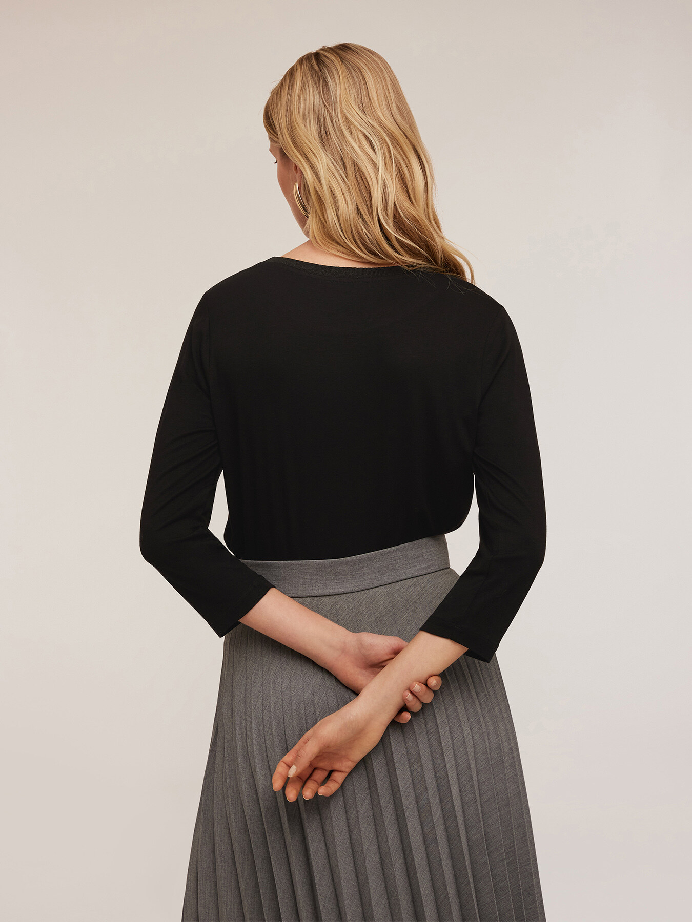 Basic-T-Shirt aus zwei Materialien image number 1