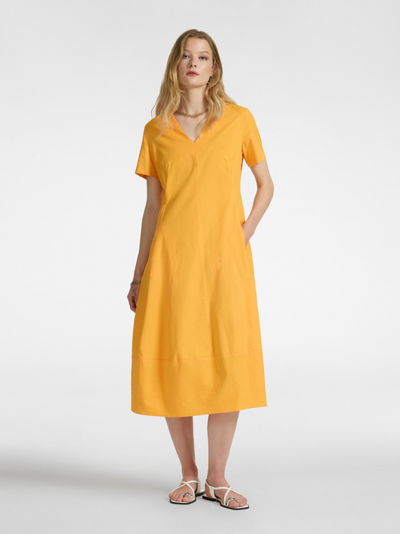 Abito svasato in cotone