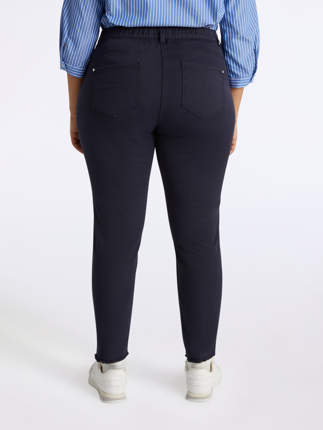 Skinny pants in cotton blend image number 1