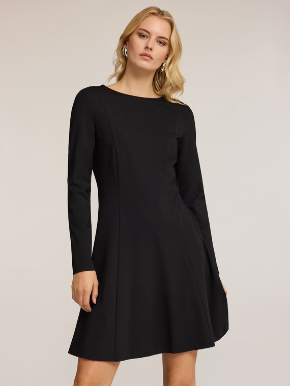 Vestito flare in punto milano