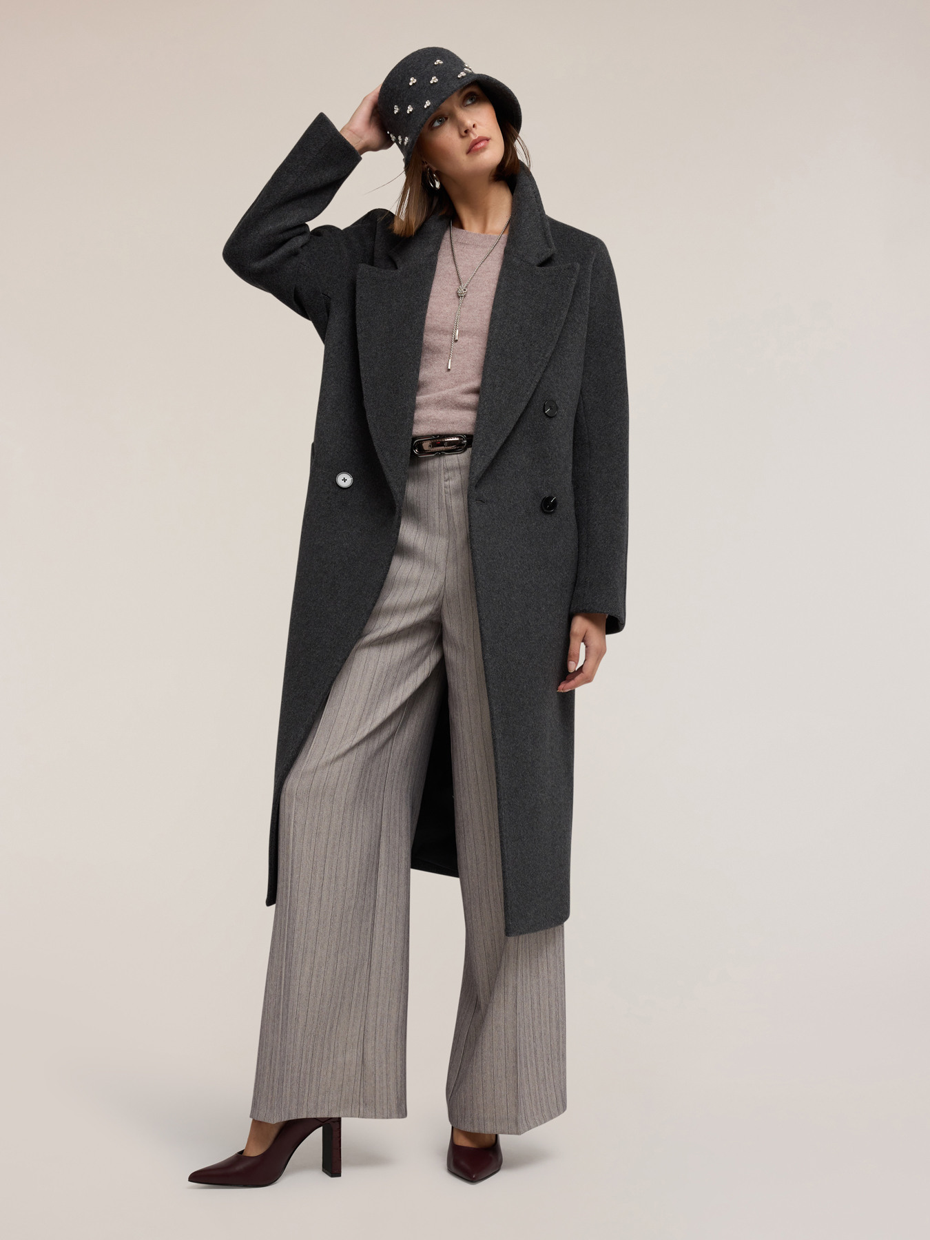 Cappotto doppiopetto in drap misto lana image number 4