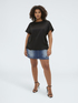 Top en satin avec d&eacute;tails effiloch&eacute;s image number 2