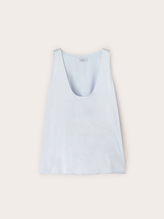 Wide shoulder satin top