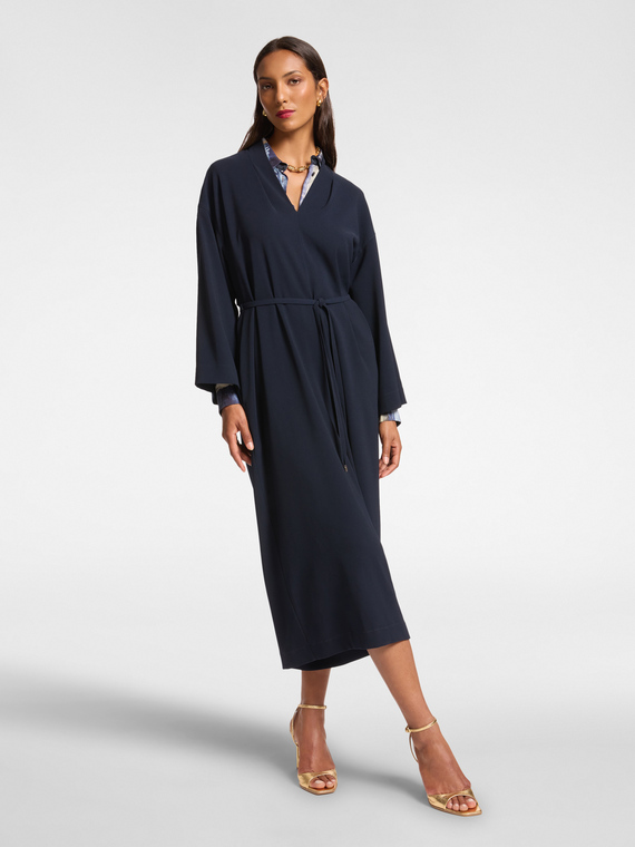 Kleid mit Gürtel
