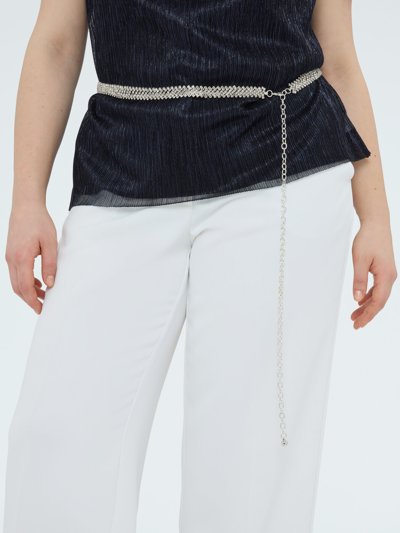 Chain belt with crystal embellishments image number 0