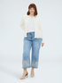 Cropped jeans with floral embroidery image number 2