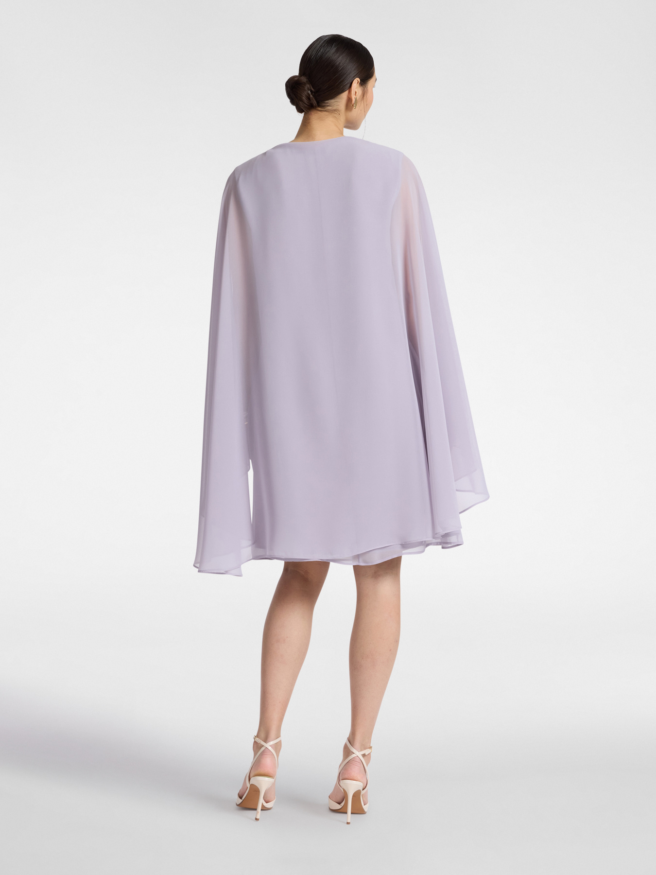 Robe superpos&eacute;e en georgette image number 1