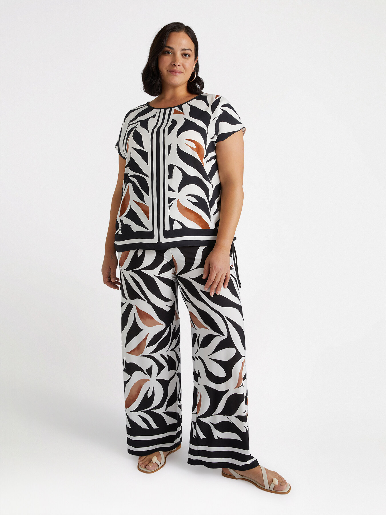 Foliage print trousers image number 0