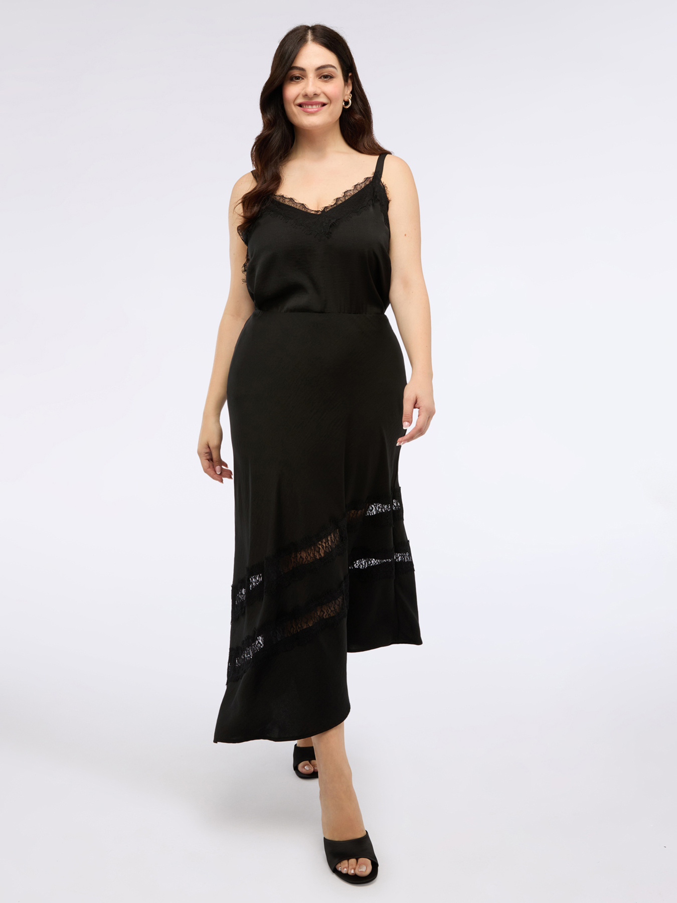 Langer ausgestellter Rock aus Satin mit Spitze image number 1