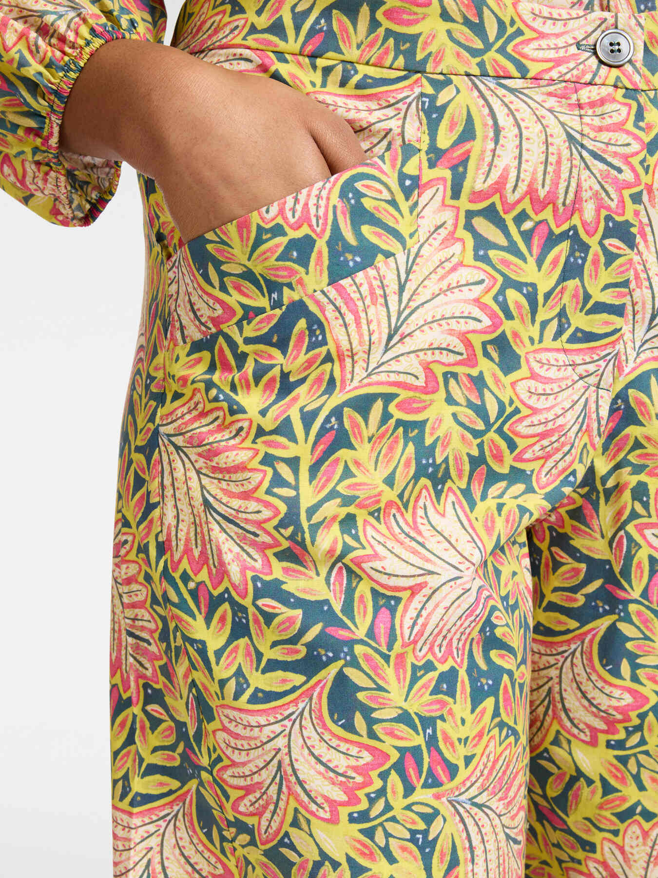 Bedruckte Hosen image number 3