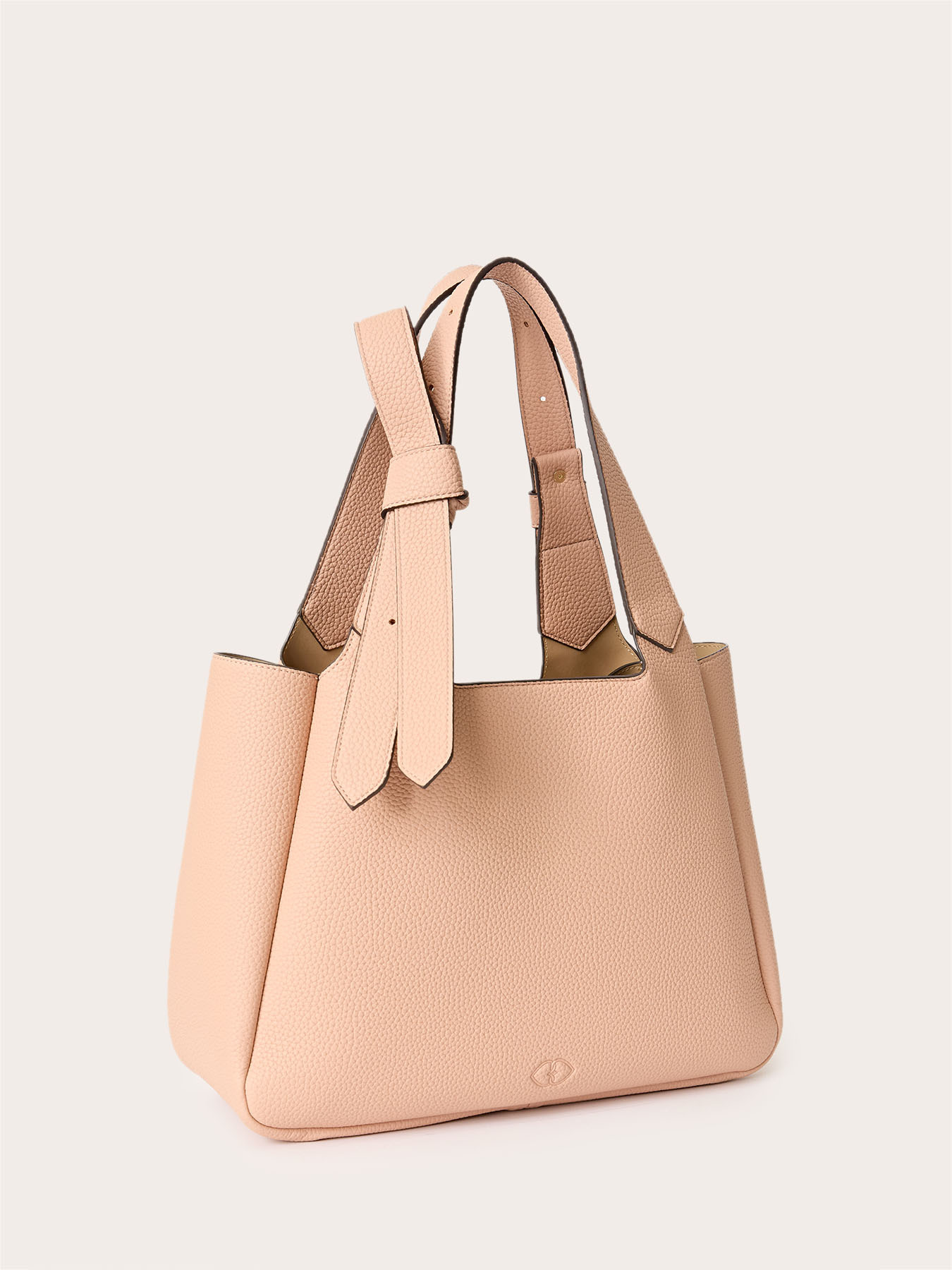 Shopper with adjustable handles image number 3