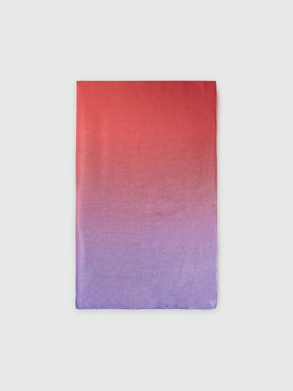 Stola in nuancierter Farbe