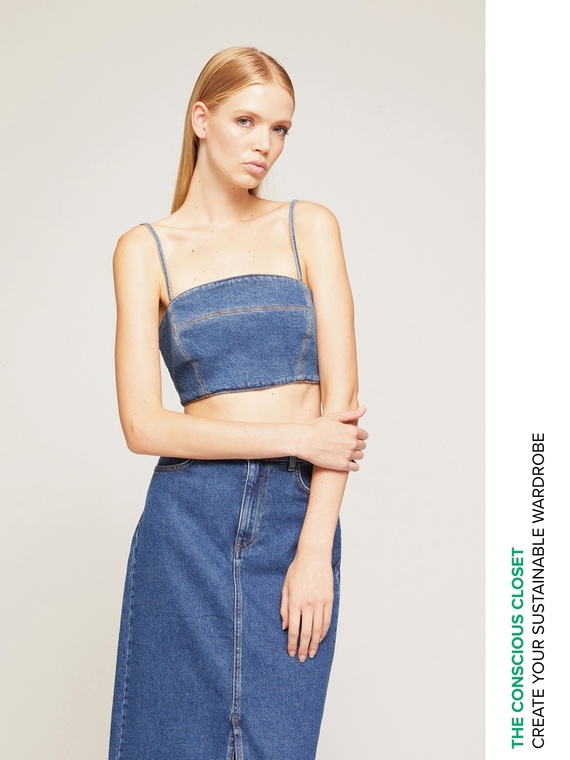 Short denim brassiere top