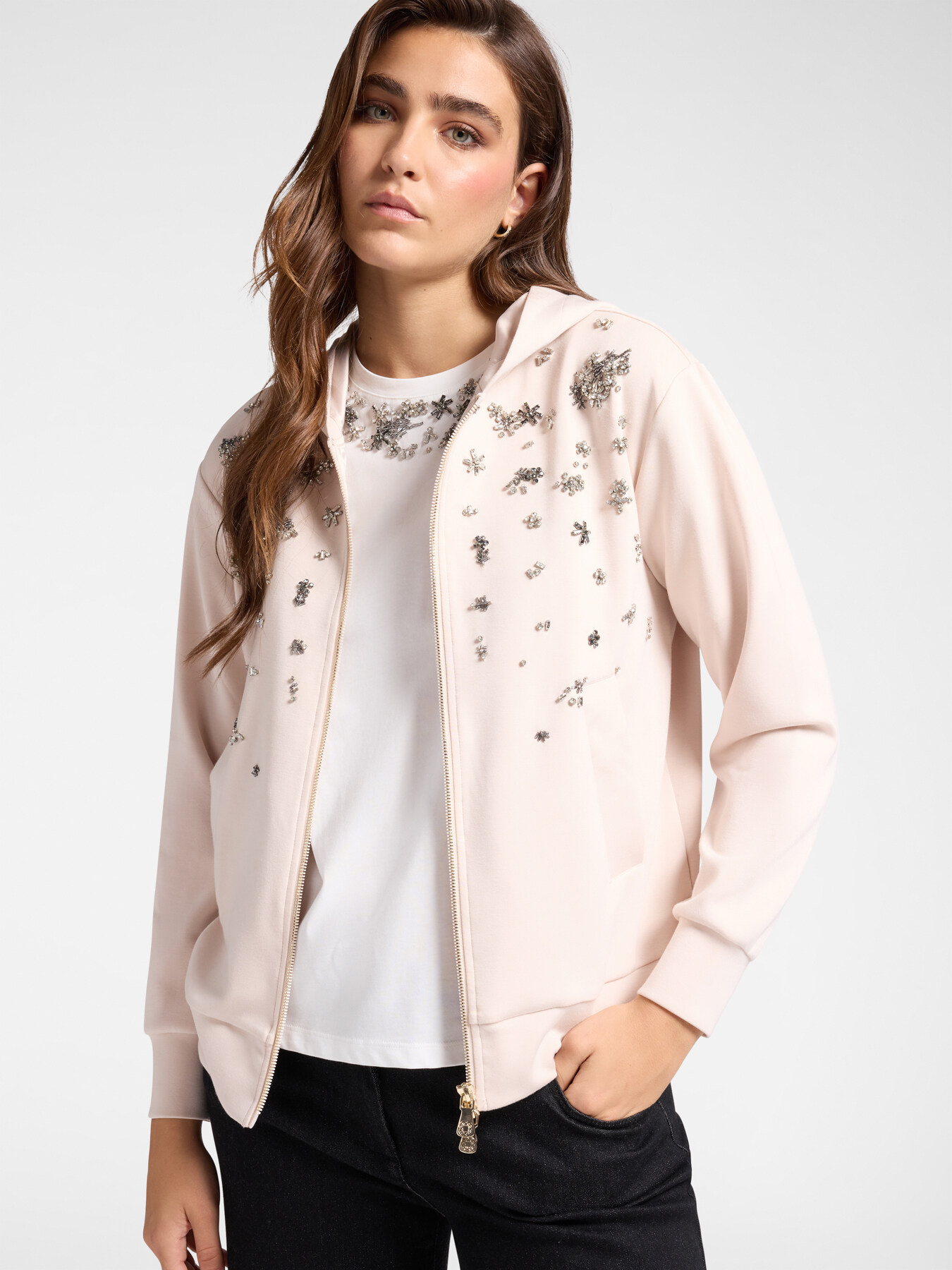 Sweatshirt mit Stickerei image number 0