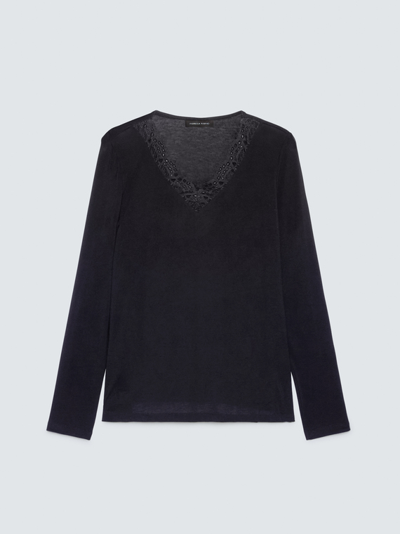 T-Shirt aus Wollmischung mit Spitze