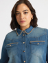Hemdbluse aus Denim mit Kettendetail image number 3