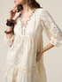 Robe évasée en broderie anglaise image number 2
