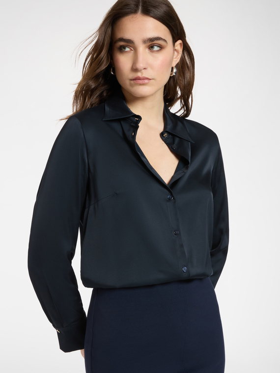 Camisa de cetim el&aacute;stico