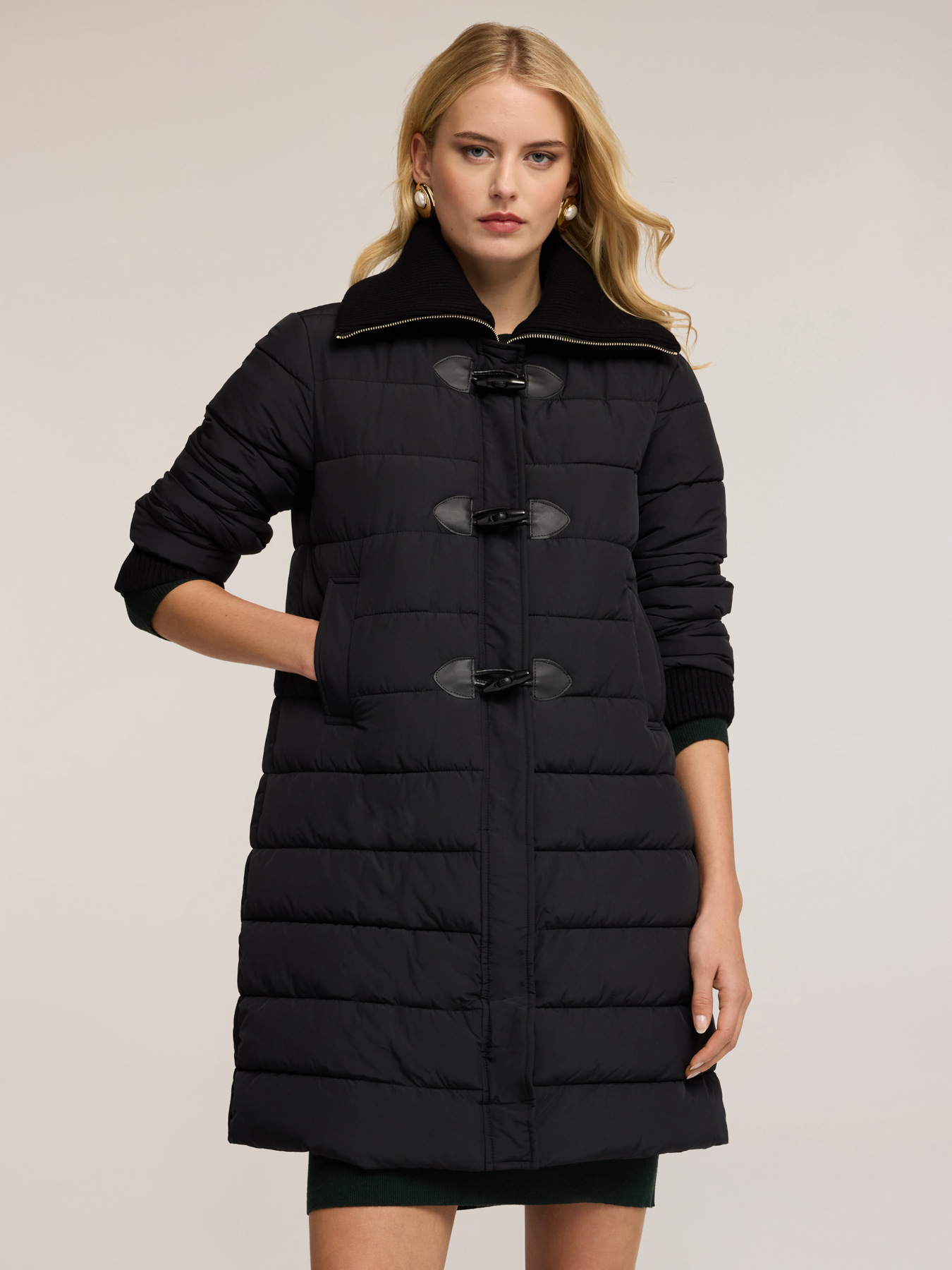 Daunenjacke mit Strickkragen image number 2