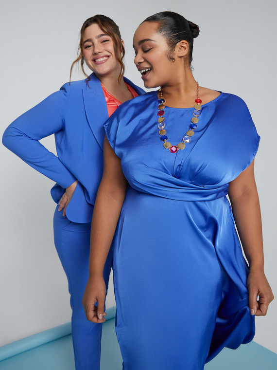 Bluse aus Satin mit Drapierung