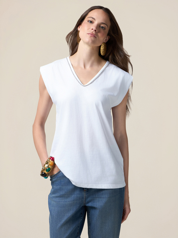 Tricou cu lanț bijuterie