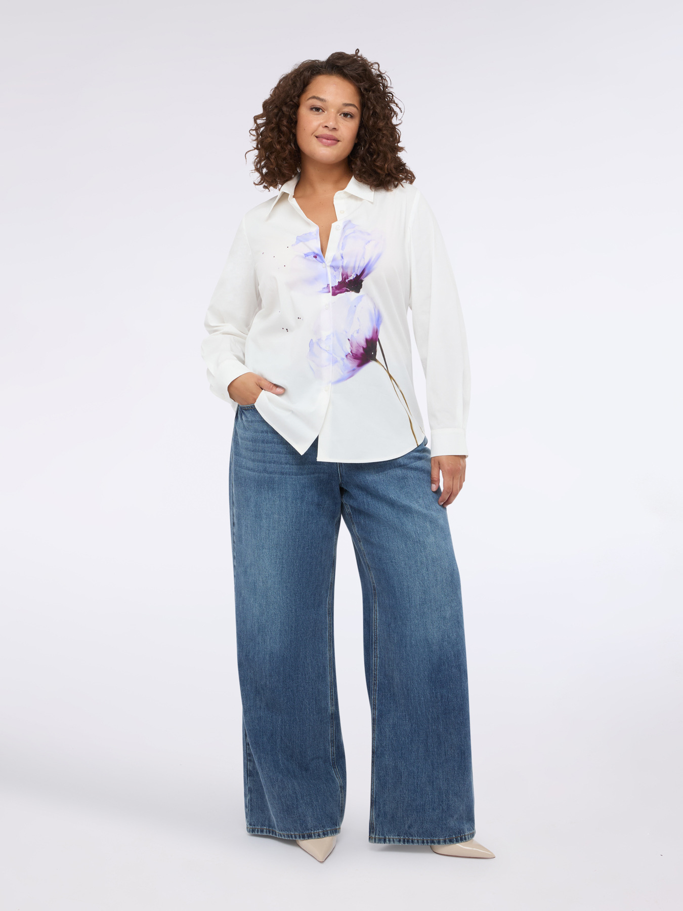 Floral print shirt image number 0