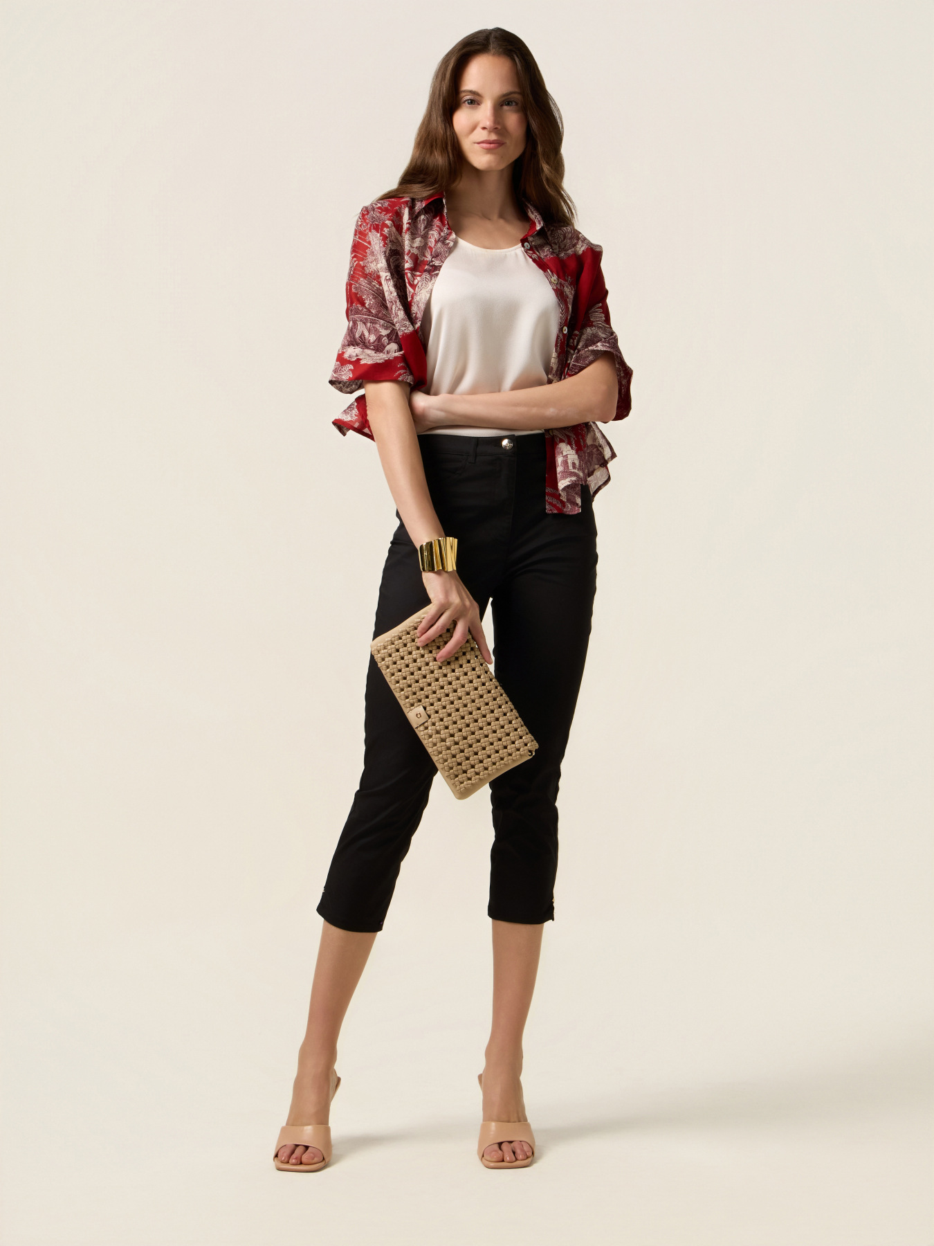 Cotton blend cropped trousers image number 0
