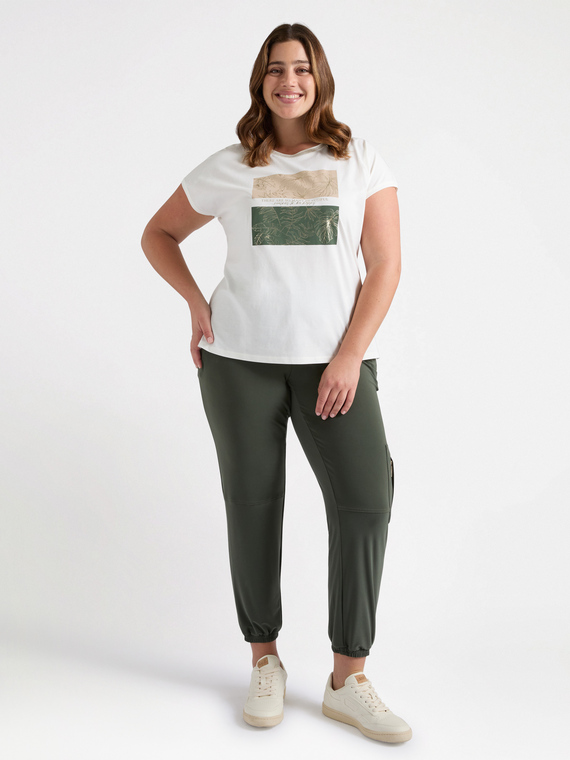 T-shirt with foliage print