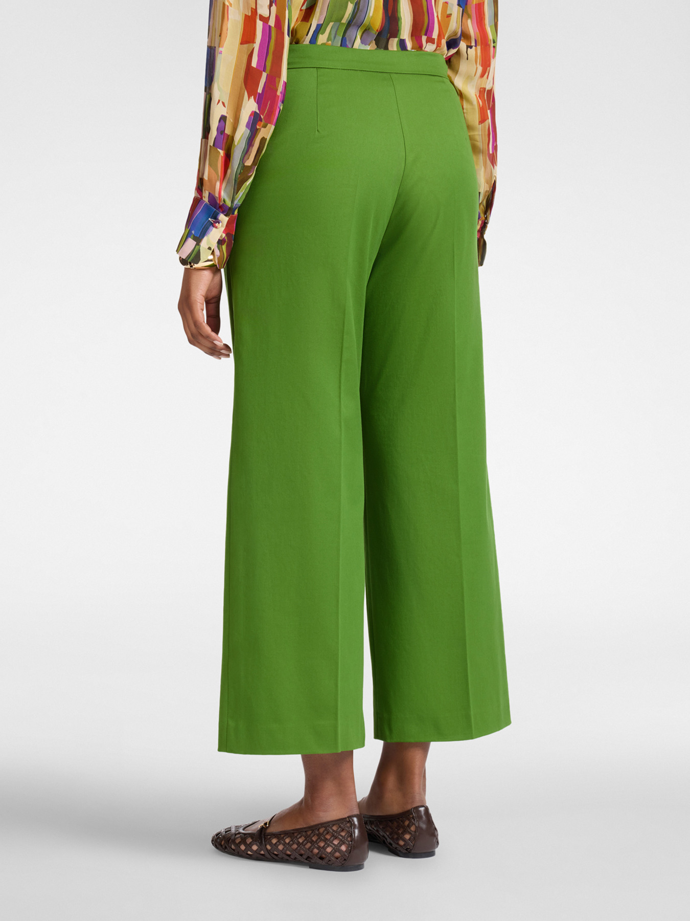 Pantalon cropped en gabardine image number 1