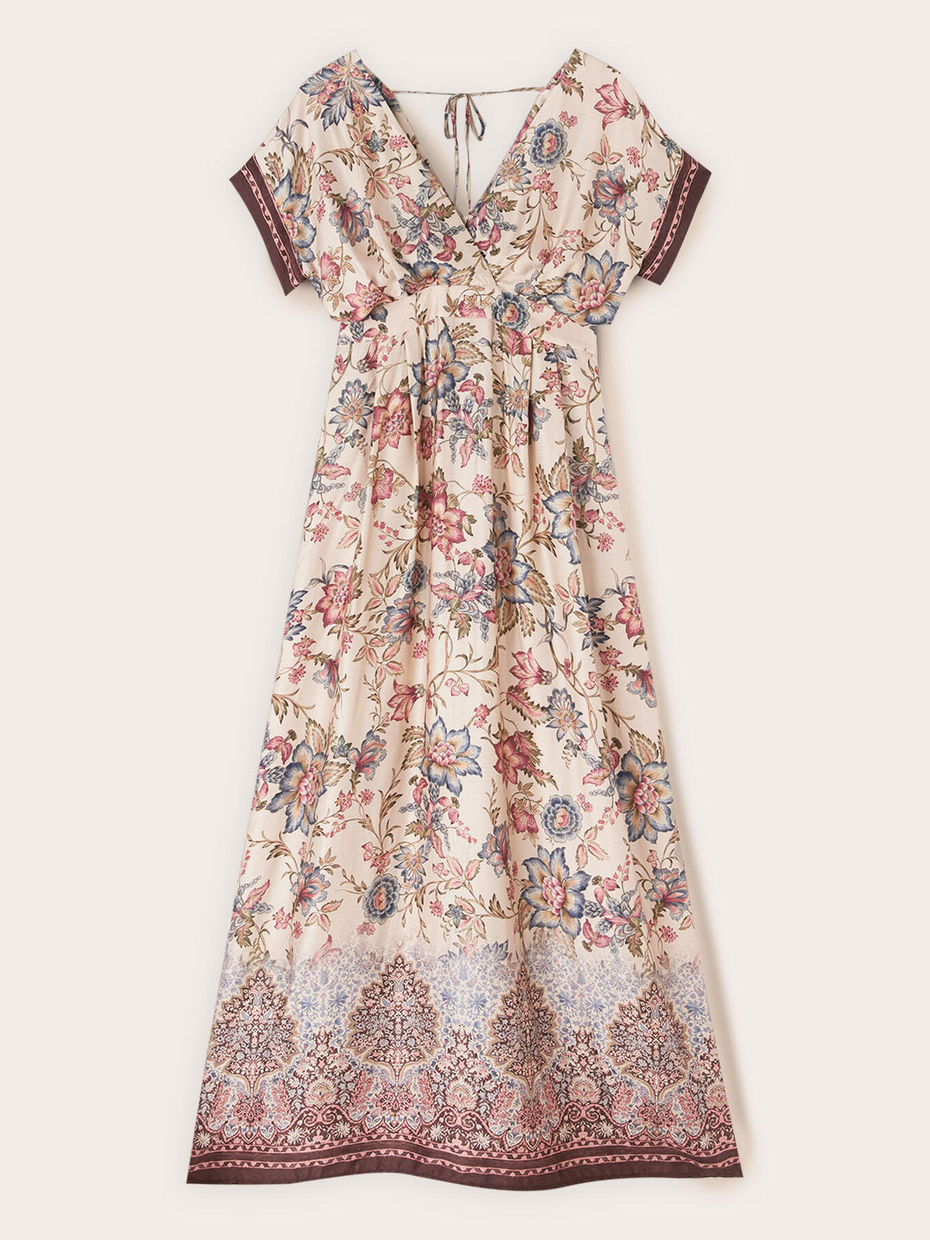 Robe longue &eacute;vas&eacute;e en satin imprim&eacute; image number 4