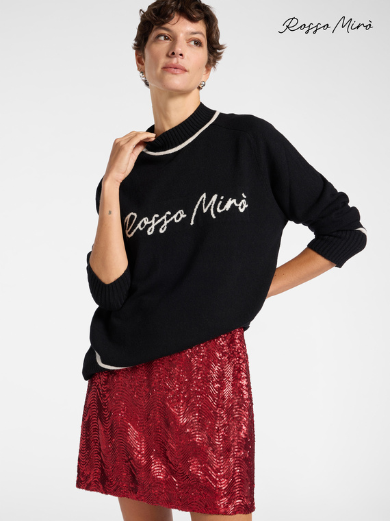 Maglia in lana con scritta jacquard