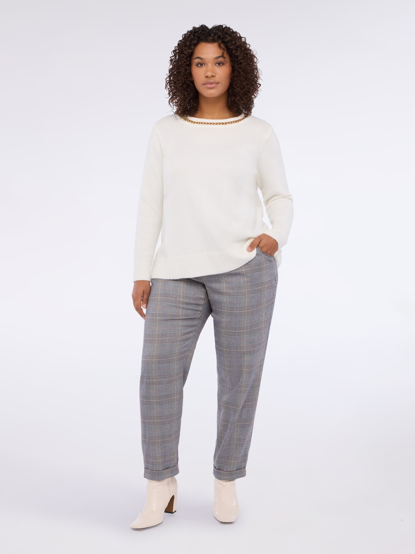 Balloonhose mit Karomuster image number 0