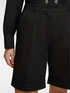 Short trousers image number 3