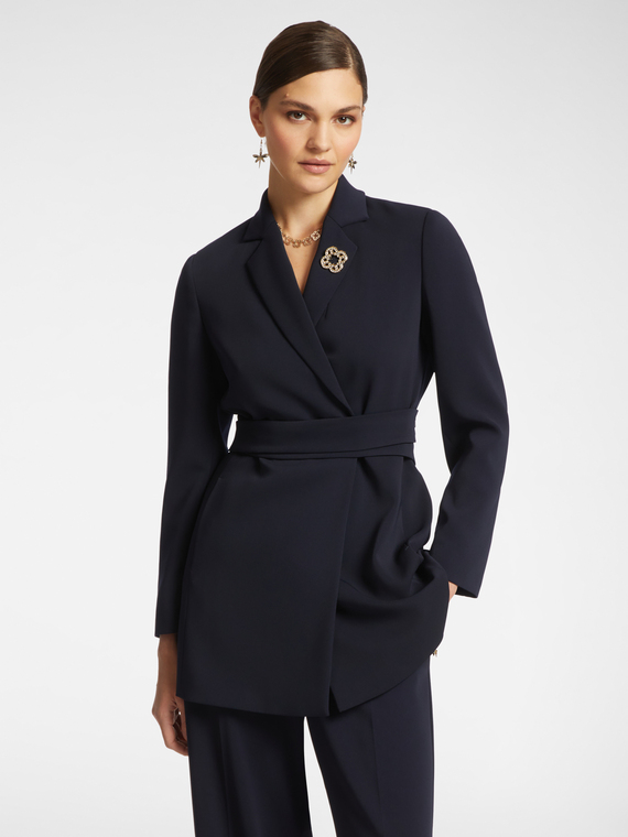 Lange Jacke mit Schärpengürtel