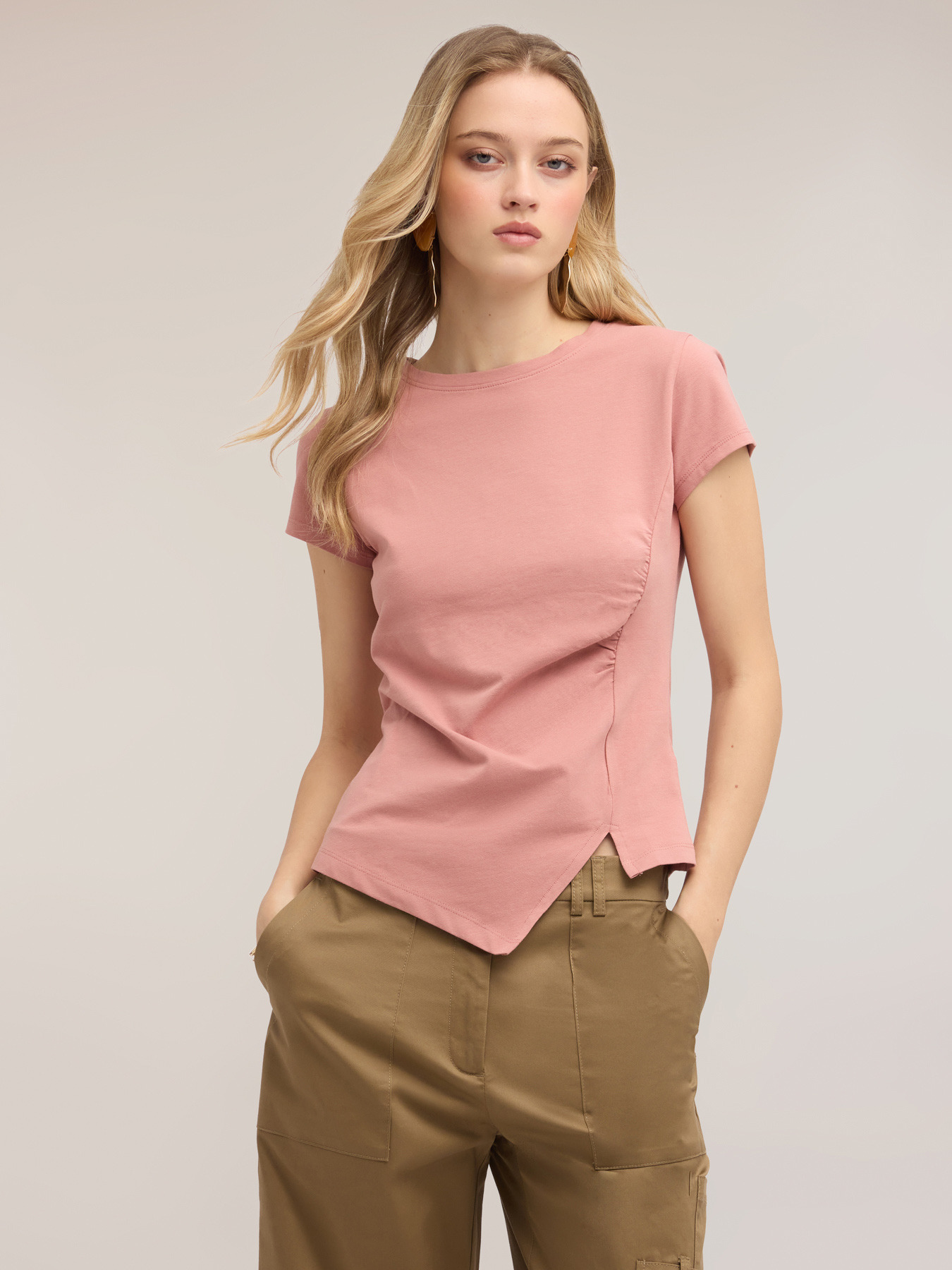 T-shirt with asymmetric side draping image number 3