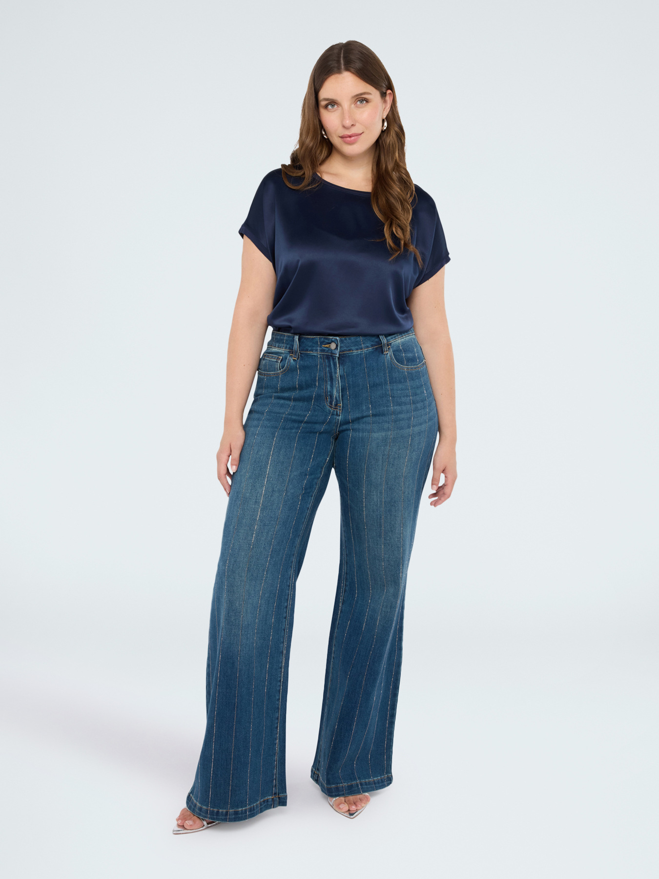 Two-material T-shirt with round neckline image number 0