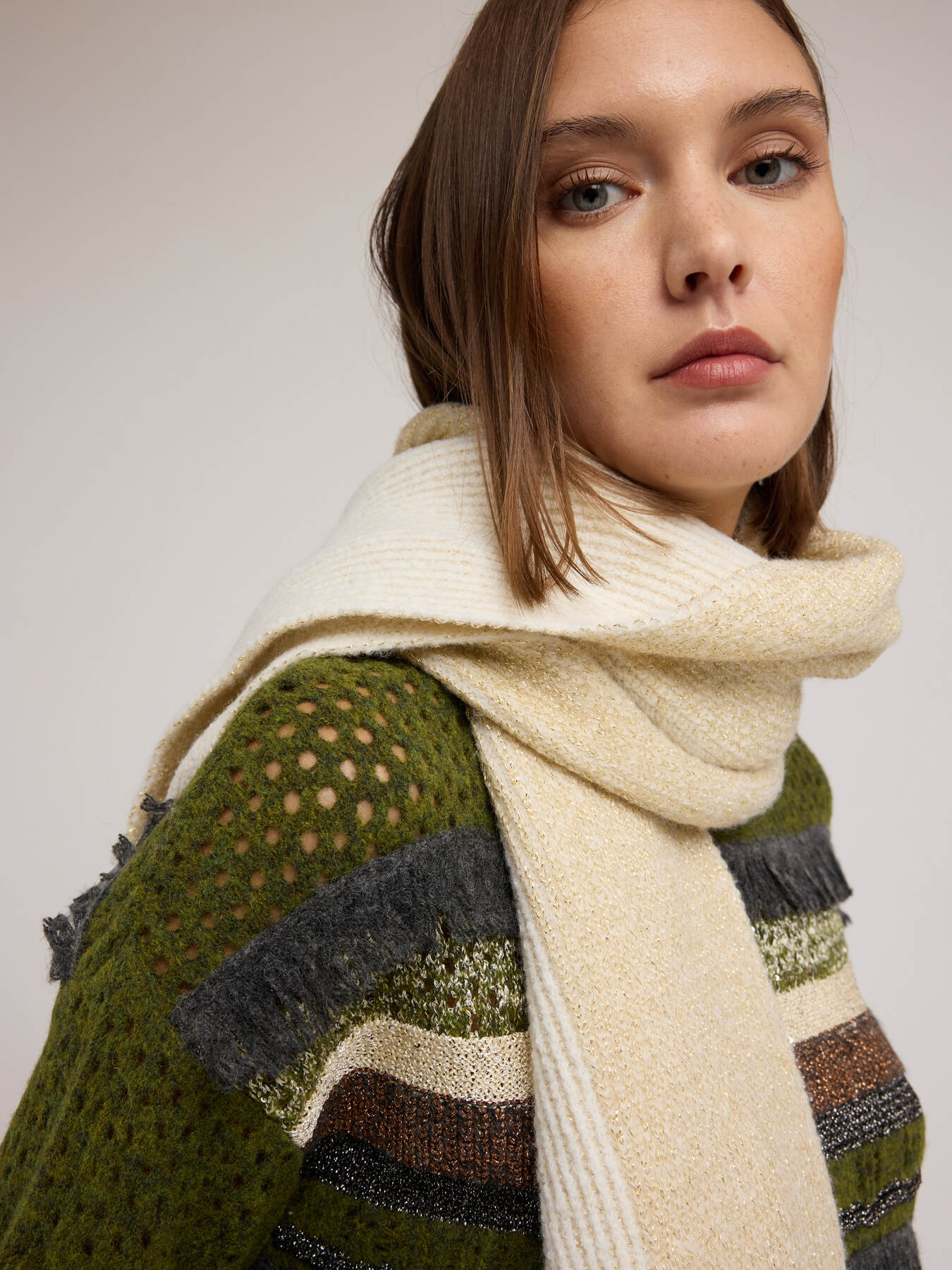 Sciarpa in maglia misto lurex image number 0