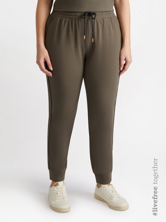Plush joggers with side trims