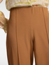 Gerade geschnittene Hose aus leichtem Stoff image number 3