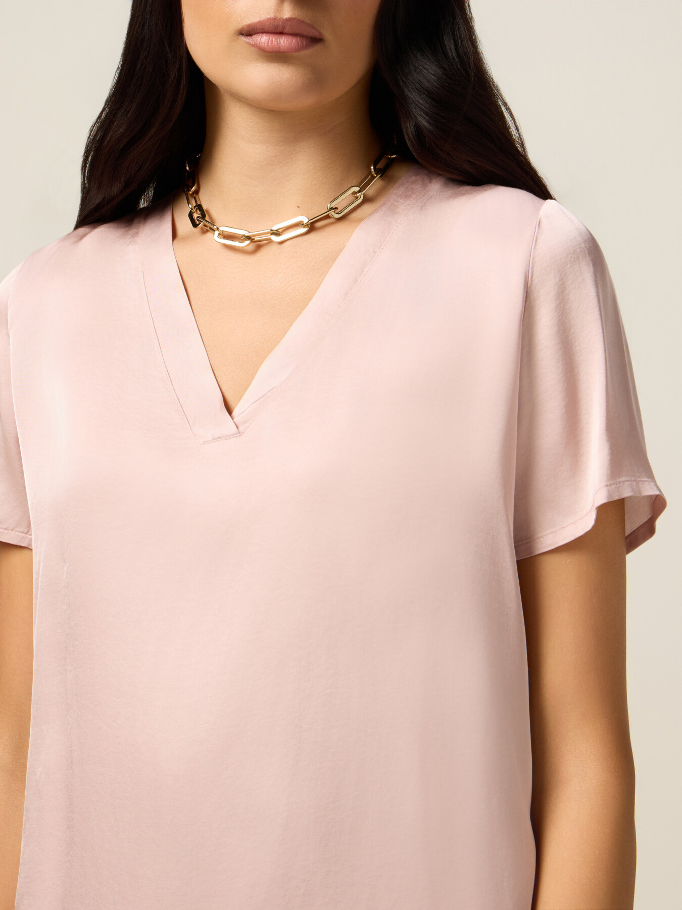 Blusa in raso di viscosa image number 2