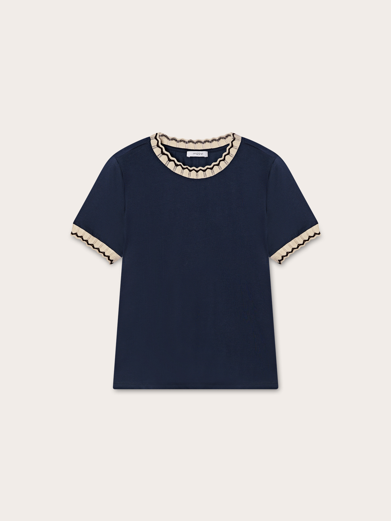 T-shirt with knitted edges image number 4