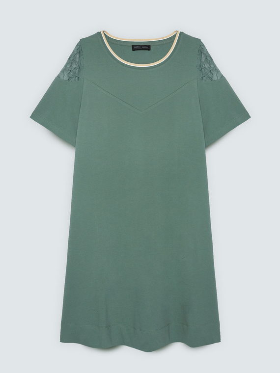Kurzes A-Linien-Kleid