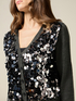 Cardigan con maxi paillettes image number 2