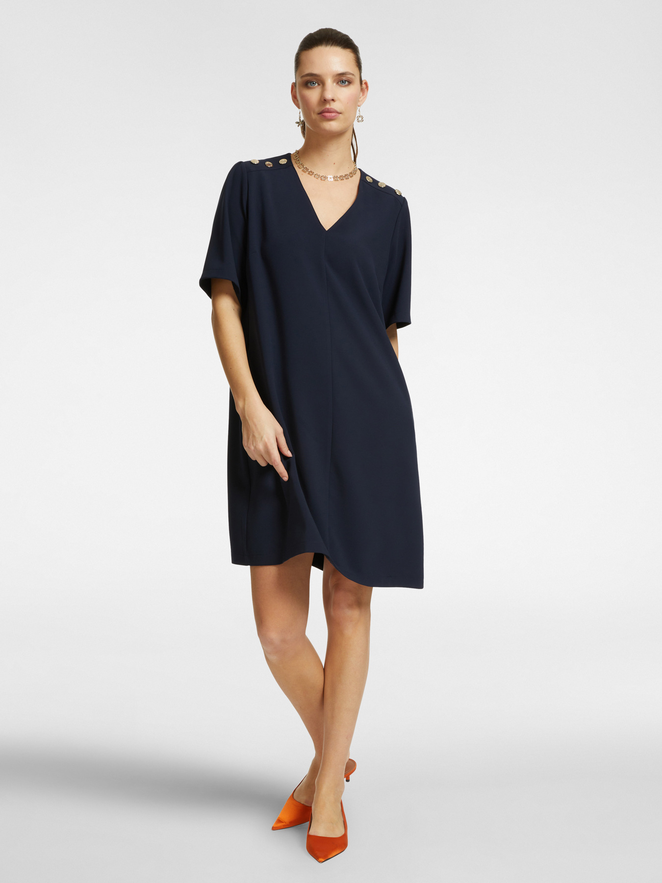 Dress with buttons image number 0